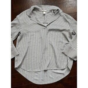 H&M Drapey Oversize Tunic Blouse Womens M Pullover Shirt Striped Black White